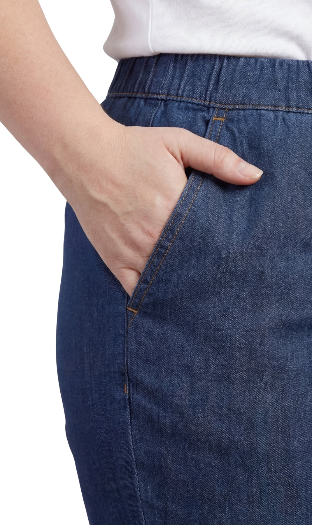 Women's Lightweight Pull-On Denim Jeans