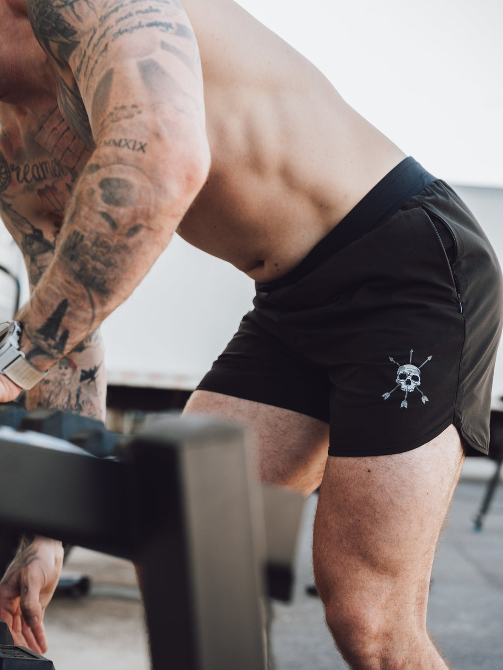 Men's Hybrid Short Black