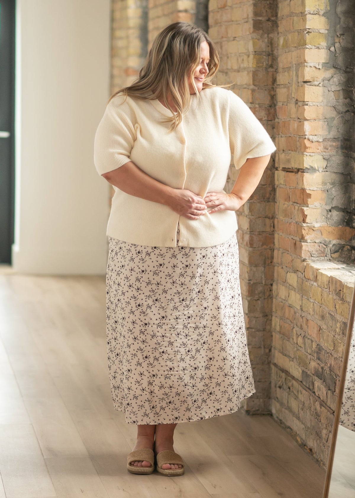 Ivory Short Sleeve Button Cardigan